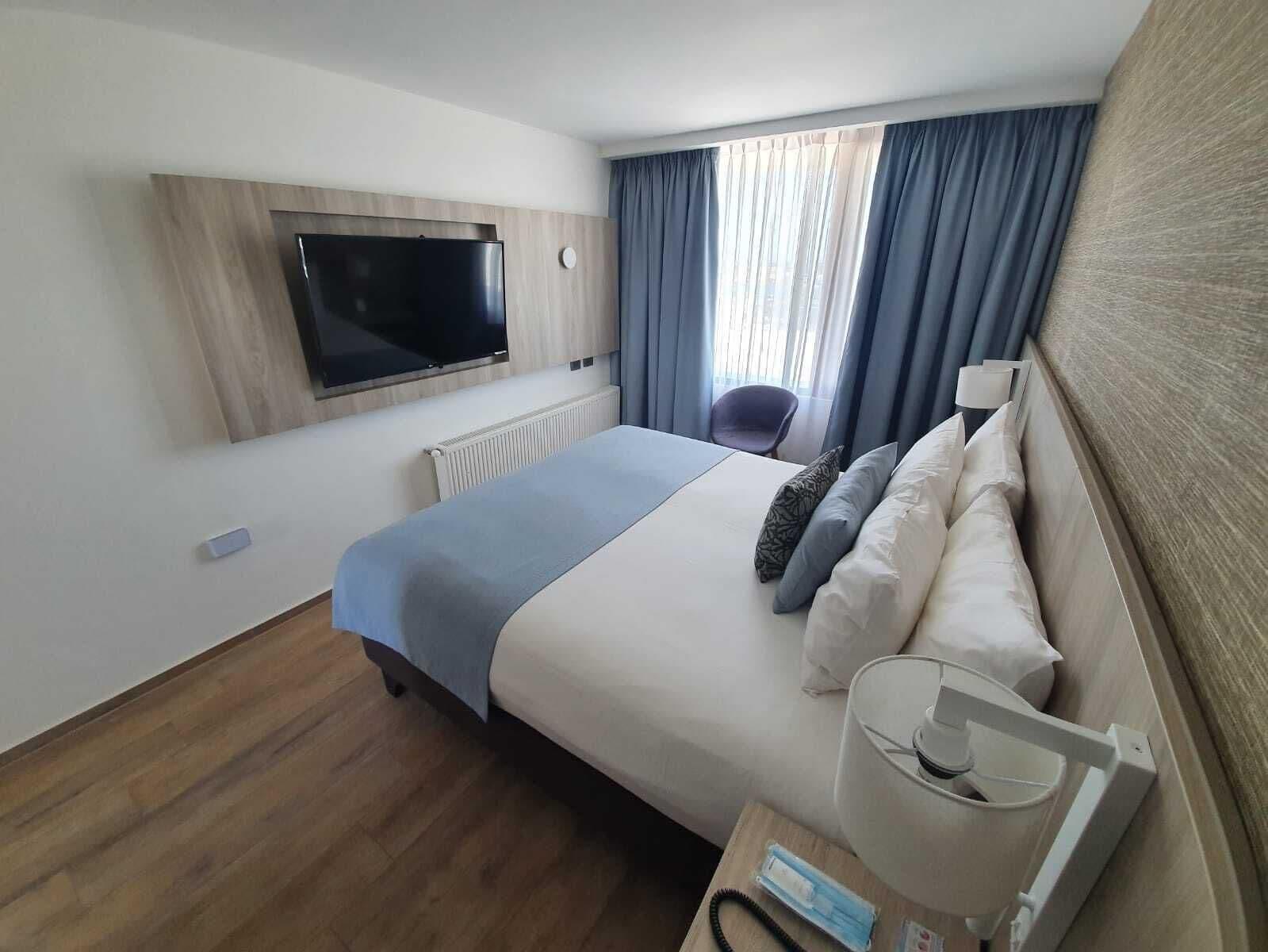 Yachting Hotel 킨테로 외부 사진